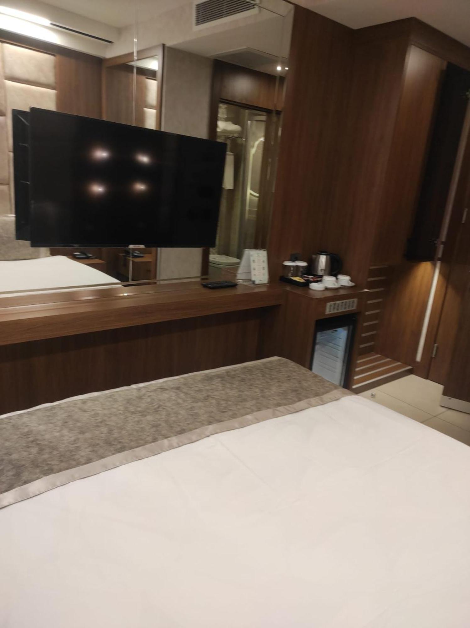 Hotel Four Sides Beyoglu Stambuł Zewnętrze zdjęcie